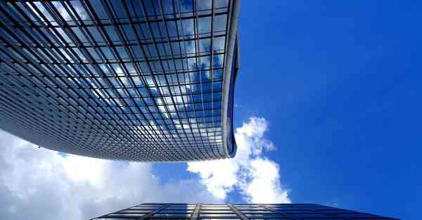 智能轮式机器人玩具，智能玩具机器人的工作原理