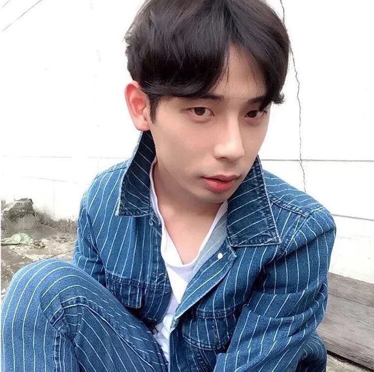 翁先荣菁