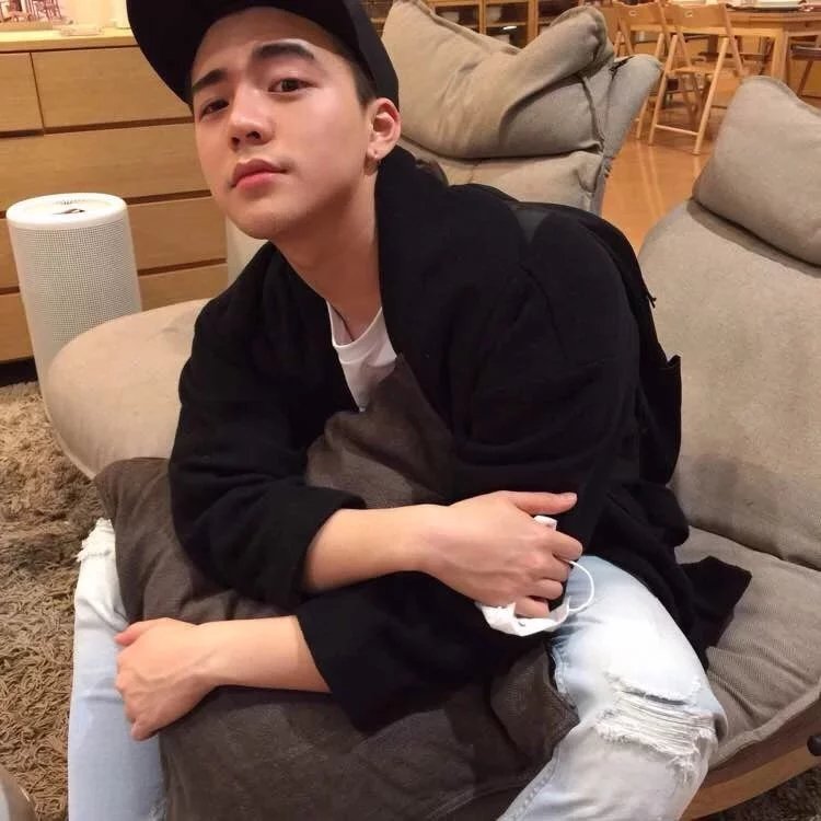 甘黛影辉
