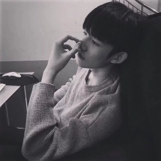 纪雁月希