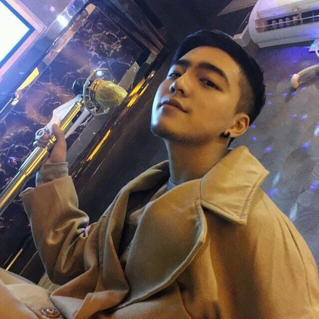 雍珊蓝榕