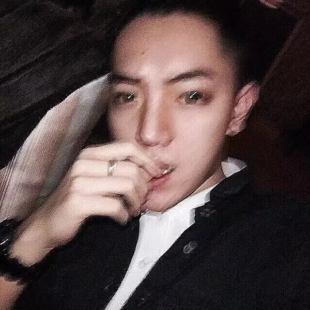 公冶菁萱青