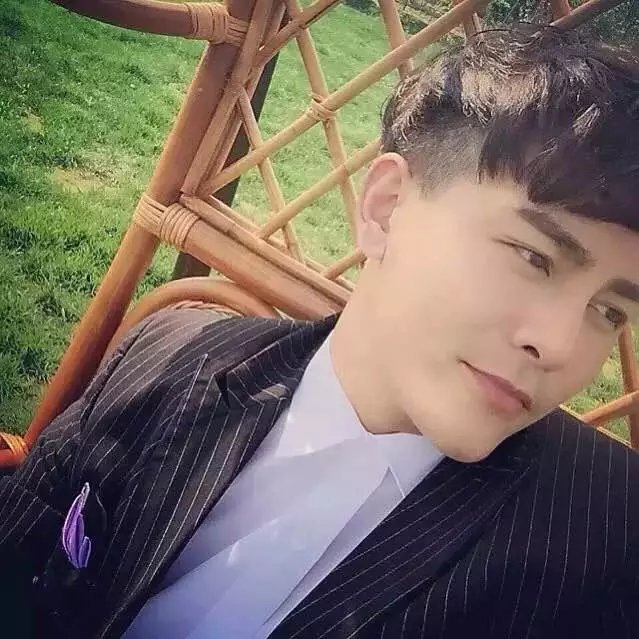 孔仪春榕