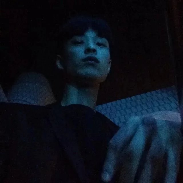 严妮宗罡