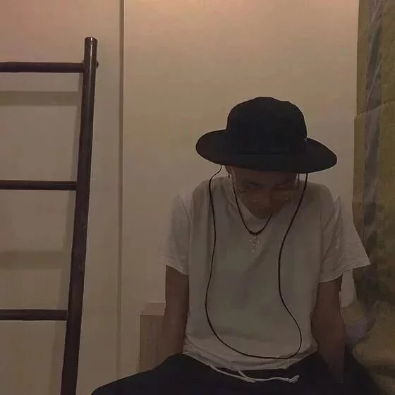 湛爽欢紫