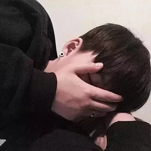 骆琴泽恒